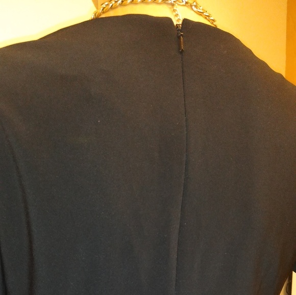 Dress - Picture 3 of 6